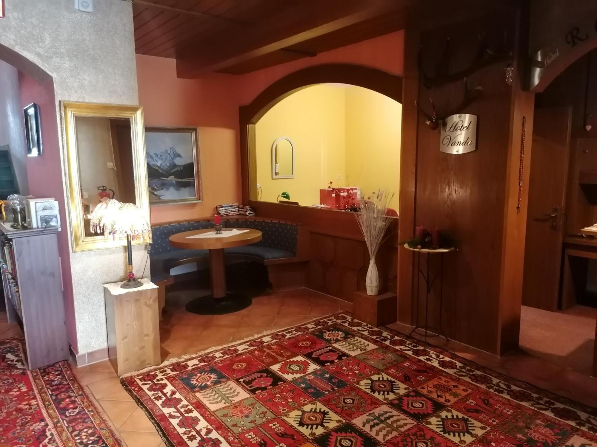 Hotel Vanda Irschen Екстериор снимка
