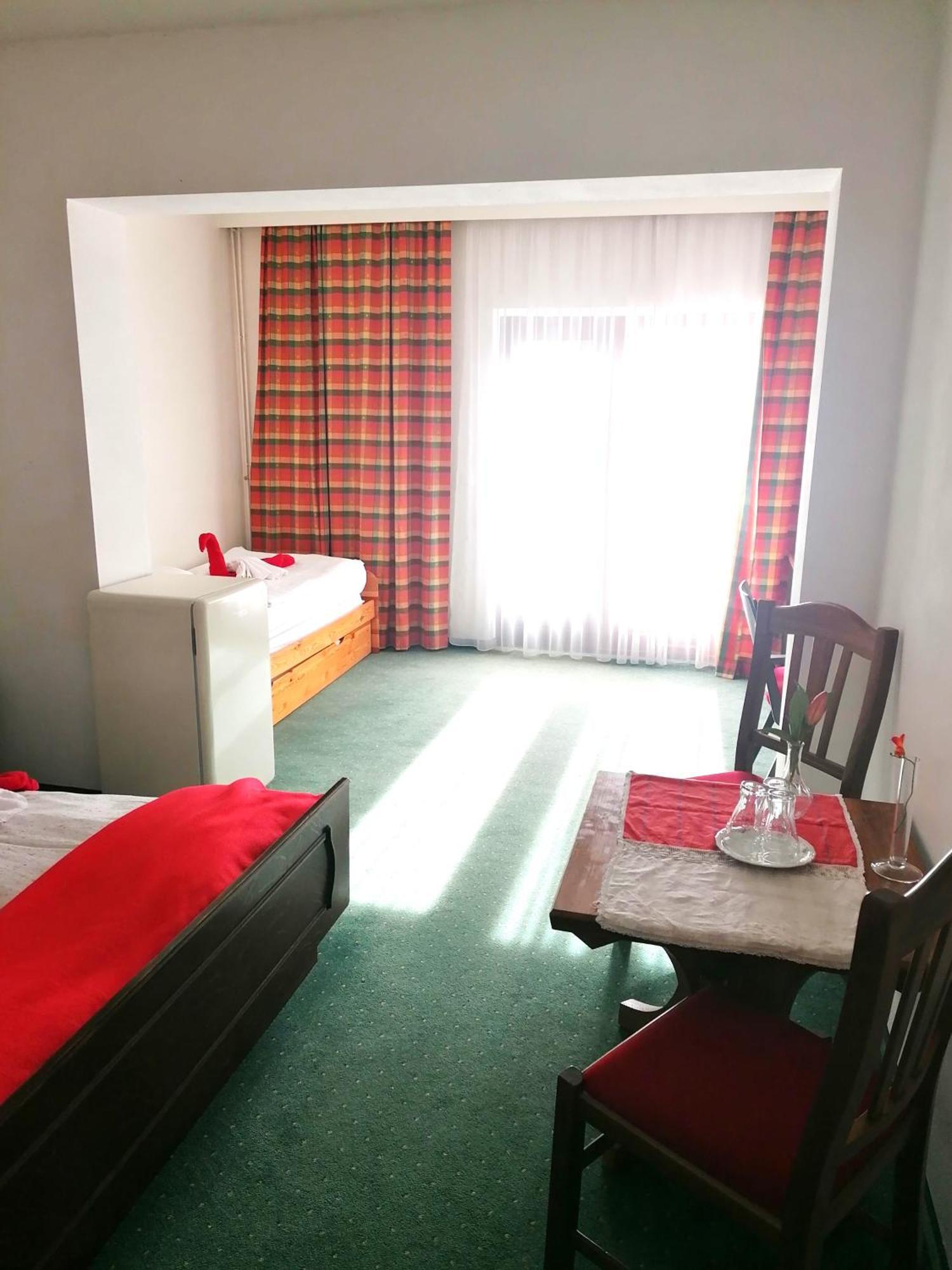 Hotel Vanda Irschen Екстериор снимка